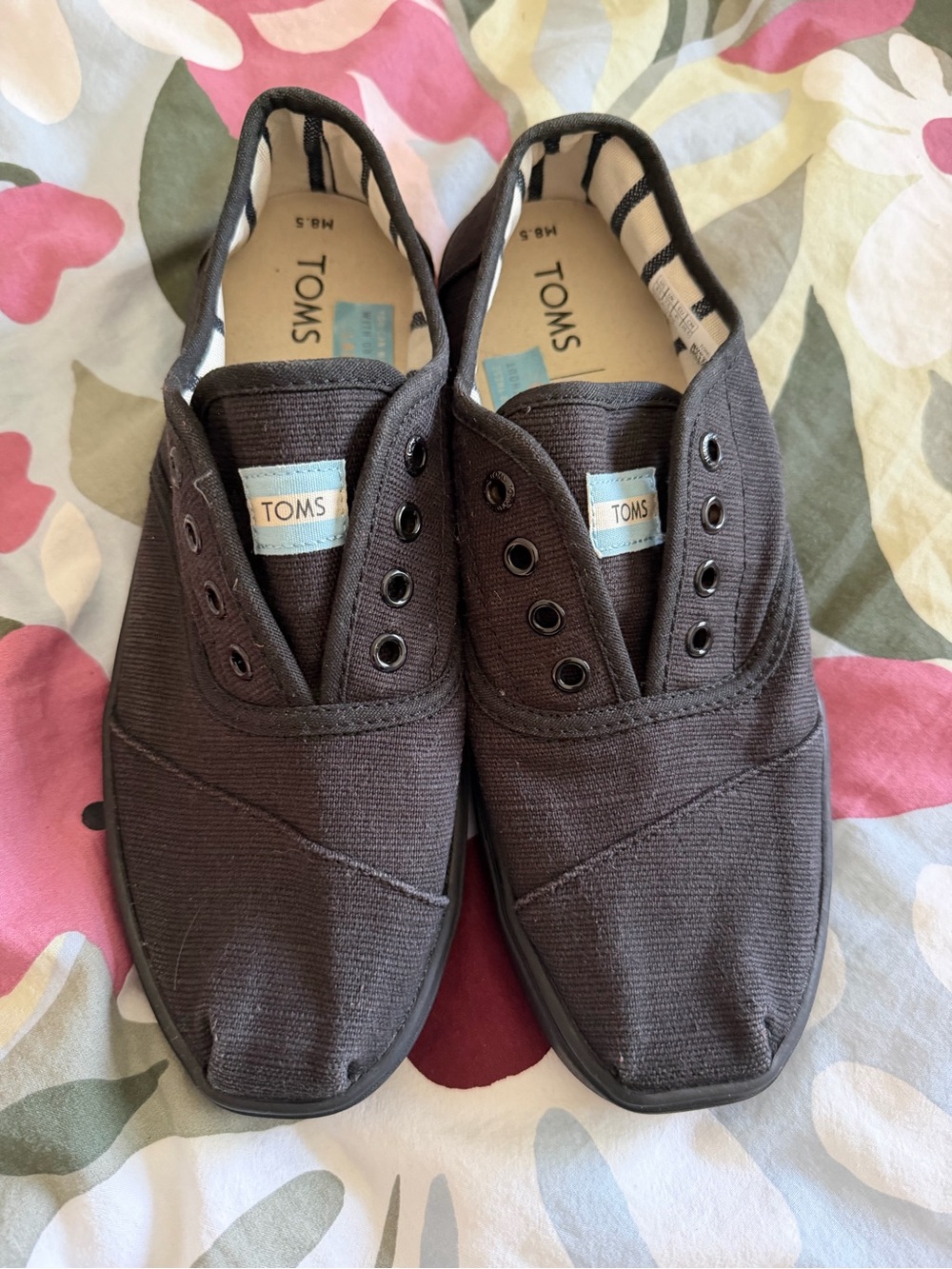 TOMS Men's Canvas Slip-On Sneakers — Black 8.5